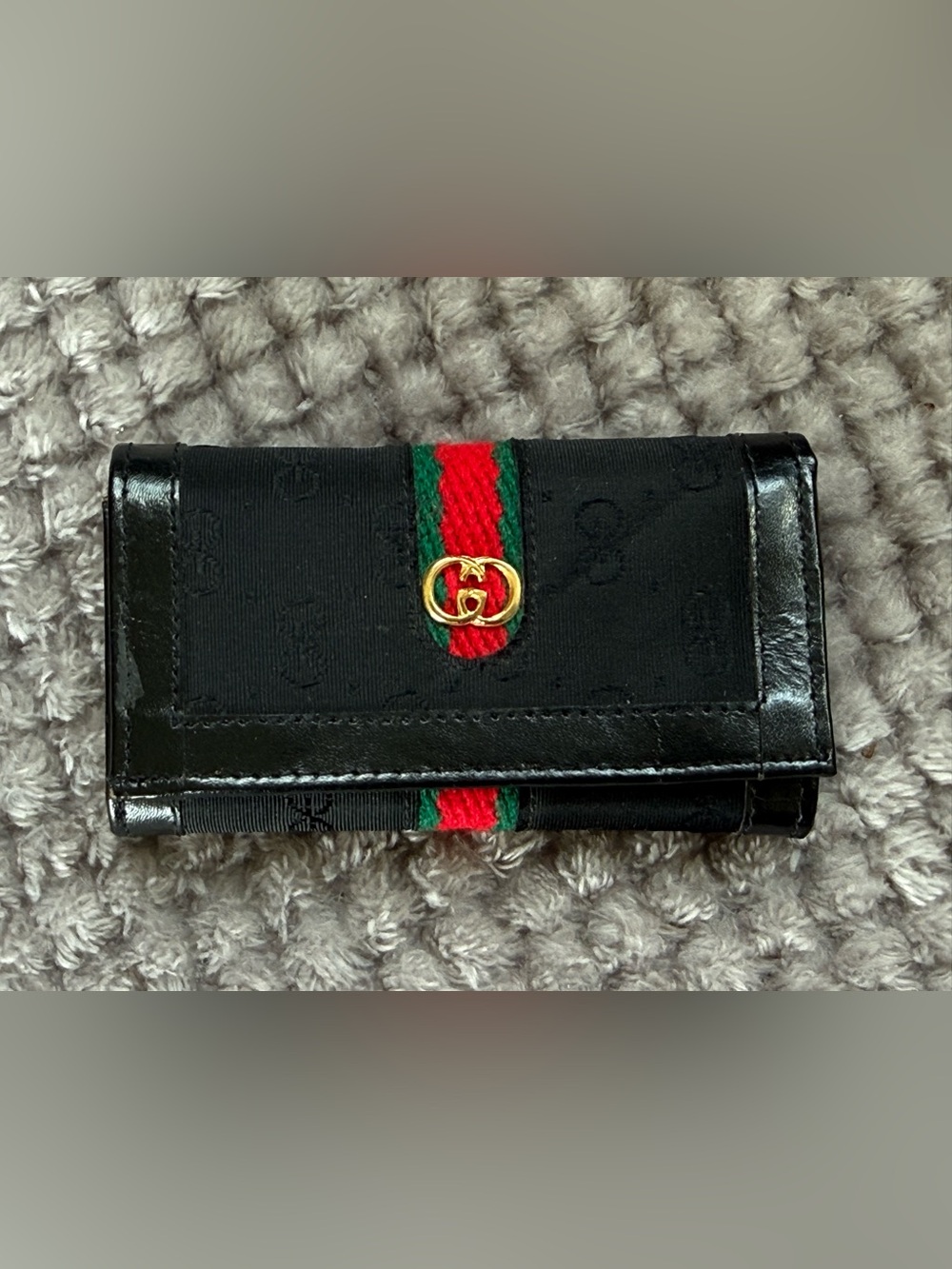 Gucci Black Key Holder with Red and Green Web Stripe and Gold GG
